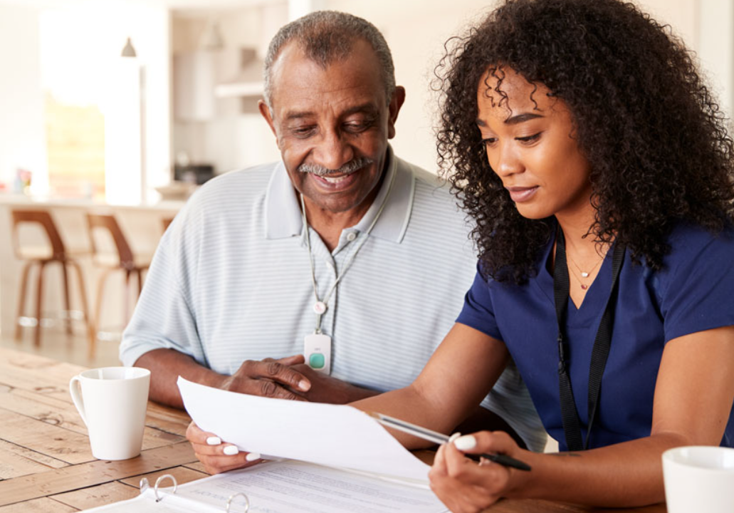 Senior Care Services Enhancing Confidence Through Personalized Daily Task Support